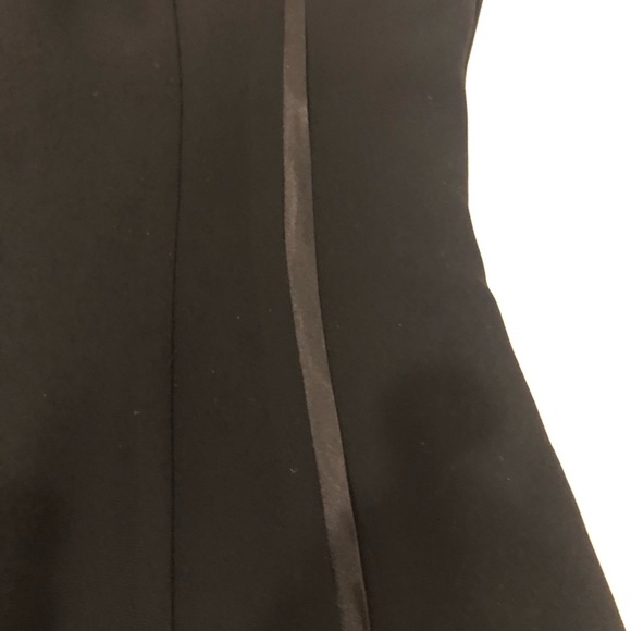 NWT CUE fitted black dress - Picture 7 of 8